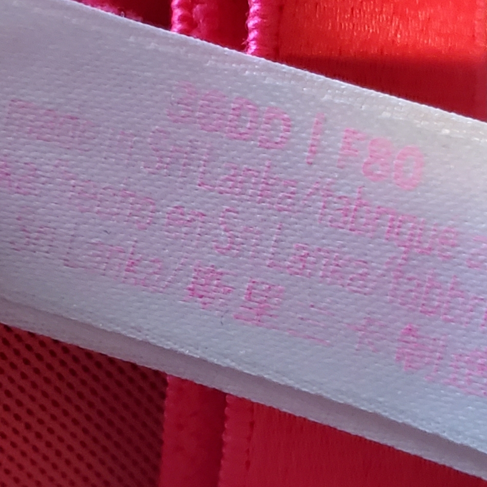 PINK bra - Picture 3 of 5